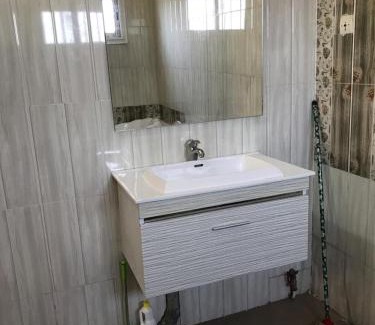 Bamako Apartment | Comfortable Immeuble SOUKO: Family-Friendly & Accessible Stay