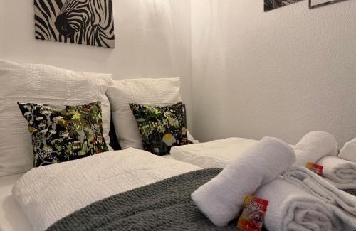 Fallersleben Apartment | Experience FREE LIVING: Tropical Design Apartments with WiFi