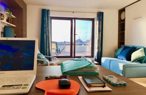 Ovar Apartment | Child-Friendly Imowemo OVAR Multifuncional Penthouse Studios