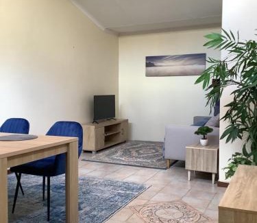 Ladysmith Apartment | Inviting Impala Suite - 2 Bedroom with Ensuite Bathroom