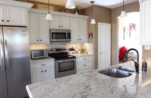 Springfield Lakes House | Inviting 2BR Home with Pool in Solera 55+ Resort