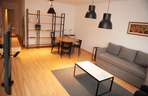 Pilar Centro Apartment | Convenient 2-Bedroom Stay Near Movistar Arena
