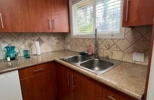 Imperial Beach Cabin | Family-Friendly Imperial Beach Condo Near the Ocean