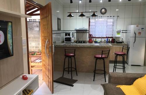 Holambra House | Impeccable Imperial Palm: Pet-Friendly Paradise with Pool