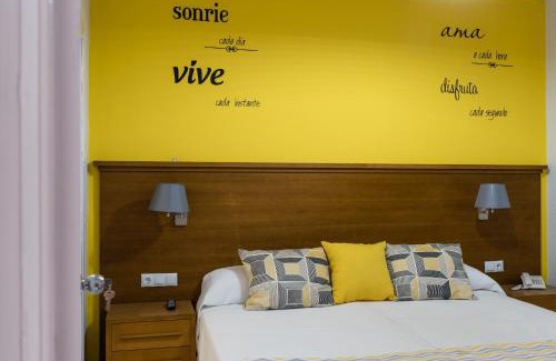 Merida Old Town House | Pet-Friendly Hostal Imperial with Ocean View & Pool
