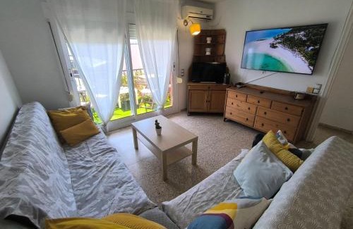 Tarragona Apartment | Oceanfront Imperial Tarraco Apartment with Hot Tub & Views