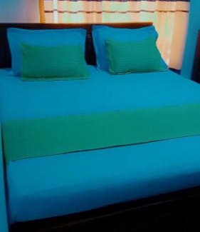 Anuradhapura Hotel | Impress Holiday Home: Family-Friendly Retreat with High Ratings