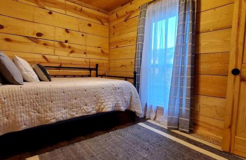 Pickens House | Impressive Cabin Surrounded by Trees in Nashoba, Oklahoma