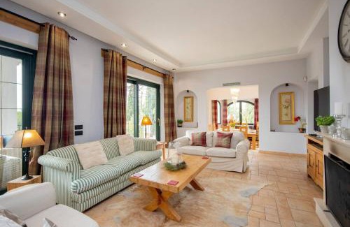 Mijas Villa | Beautiful VILLA Dazura: 4-Star Retreat in Mijas, Perfect for Families