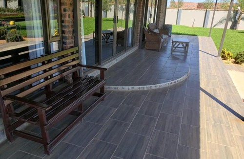 Mangaung Cabin | Discover Imvelo Safari Lodge: Family-Friendly Retreat