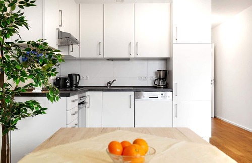 Pankow Apartment | Quick Access to Downtown: Pet-Friendly Stay with Kitchen