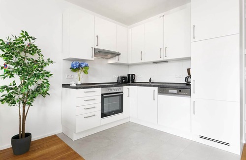 Pankow Apartment | Quick Access to Downtown: Pet-Friendly Stay with Kitchen