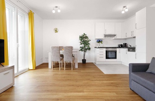 Pankow Apartment | Convenient Access to City Center with Family-Friendly Amenities