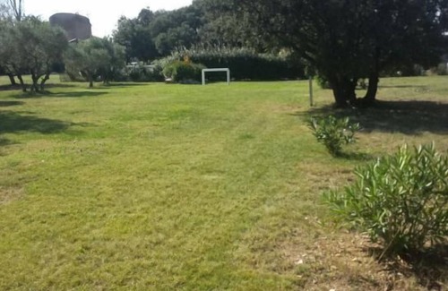 Lancon-Provence Villa | Peaceful Villa with Pool, Soccer Field & Ocean Views Await
