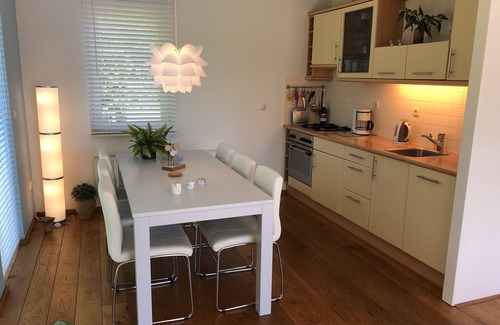 Brouwershaven House | Relaxing 6-Person House with Garden in Quiet Location