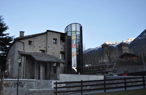 Chez Croiset House | Ideal Location for Aosta Valley Exploration & Family Fun