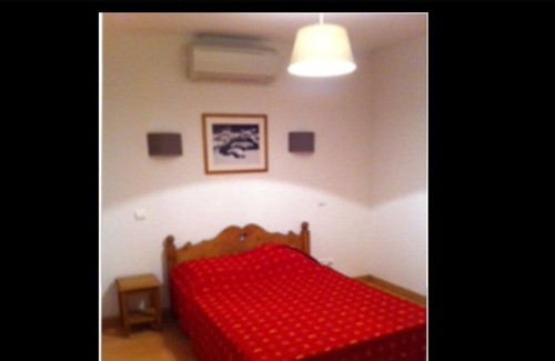 Ax-les-Thermes Apartment | Relax at a Pet-Friendly Residence with Pool and Spa