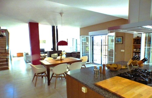 Salvatierra de Santiago Villa | Eco-Friendly Family Retreat Surrounded by Nature's Beauty