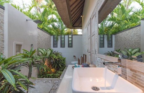 Dencarik Resort | Relax at In Balance Resort - Pool View Villa Experience