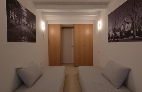 Barcelos Parish House | Family-Friendly Retreat in Barreta with Kitchen Access