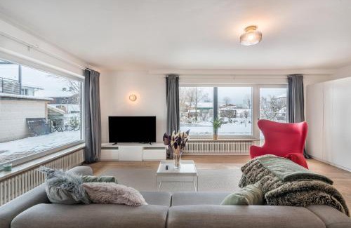 Oberwarngau Apartment | Pet-Friendly Retreat in Bayern with Exceptional Guest Ratings