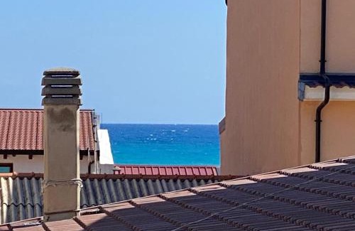 Cariati House | Prime Location Steps from the Beach - Rated 9.8/10