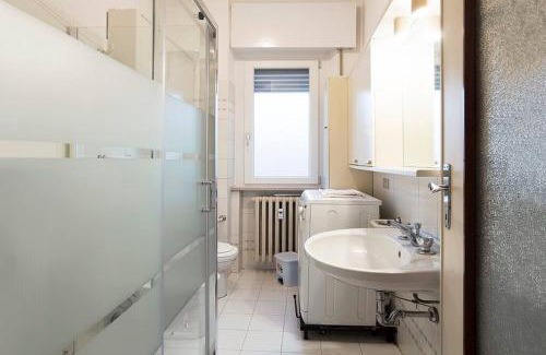 Old Town Apartment | Elegant Apartment in the Heart of Mantova with Kitchen