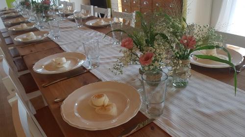 Neuhof an der Zenn Bed & Breakfast | Prime Stay at In der alten Gärtnerei B&B - Guest Rated 9.2