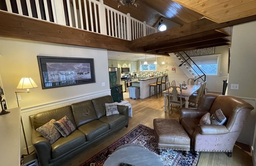Crested Butte House | Prime Location in Downtown Crested Butte with Spa Amenities