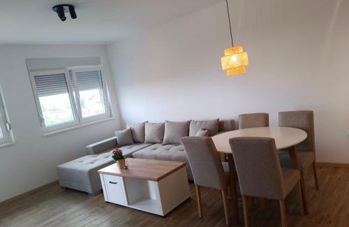 Inija Apartment | Dreamy Escape at In Dream Apartman - 9.9/10 Rated Stay