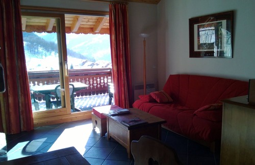 Meribel Village Apartment | Cozy Duplex Chalet Steps from Ski Slopes in Meribel Village