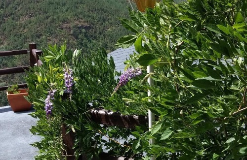 Panton House | Discover Ribeira Sacra: Guest Rated 9.8 with Pool & Spa