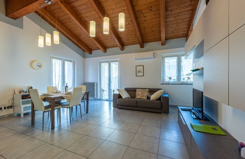 Barolo Apartment | Discover Family-Friendly Piazzetta Holiday Apartments, Barolo