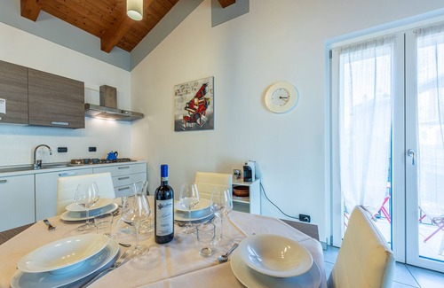 Barolo Apartment | Discover Family-Friendly Piazzetta Holiday Apartments, Barolo