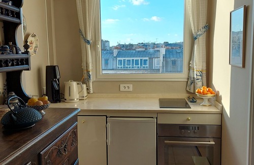 Saint-Germain-des-Pres Apartment | Prestige Apartment in St Germain des Prés with Terrace