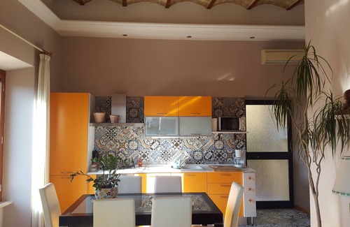 Nettuno Apartment | Central Retreat: Steps from Beaches & Train to Rome