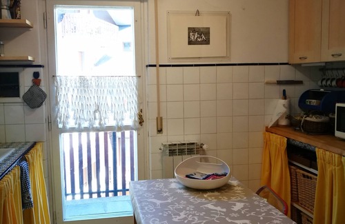 Bardonecchia Apartment | Conveniently Located Hotel Near Scenic Woods & Family-Friendly