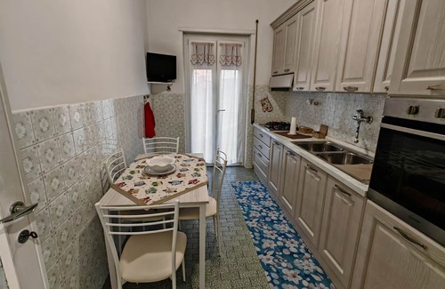 Ciampino Apartment | In the center of Ciampino, 10 minutes from the train station and airport