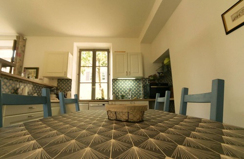 Coincy House | Charming Country House Near Metz with Kitchen & Family Amenities