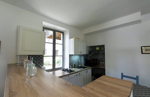 Coincy House | Charming Country House Near Metz with Kitchen & Family Amenities