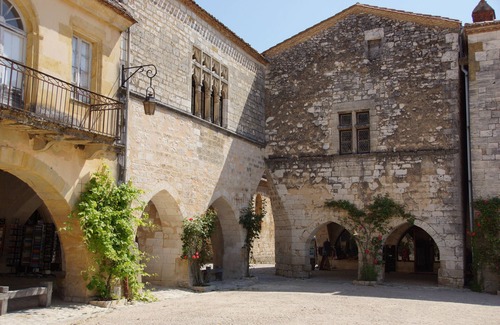 Badefols-sur-Dordogne House | Beautiful Perigordian Home with Private Pool Near Bergerac