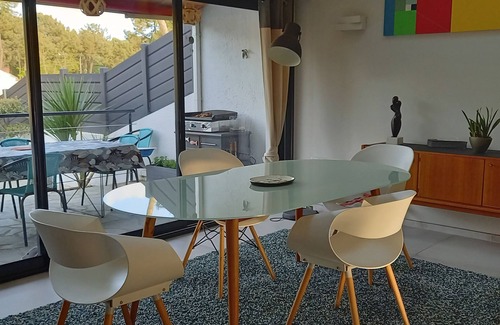 Saint-Jean-de-Monts House | Escape to Nature: Retreat in the Heart of Pine Forest