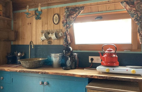 Arles Cabin | In the heart of a Manade