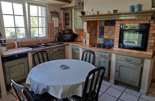 Sourribes Villa | Relaxing Provencal Village Home with Pool and Spa Amenities