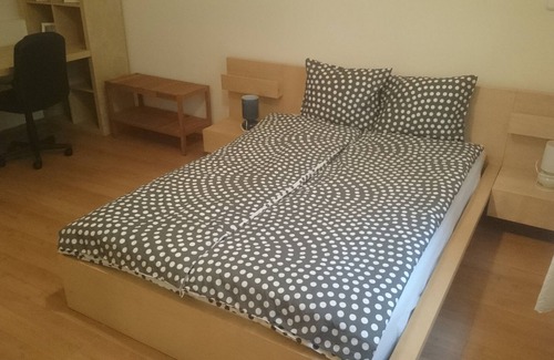 Terezvaros Apartment | Explore Budapest: Delightful Stay with Pool & Breakfast