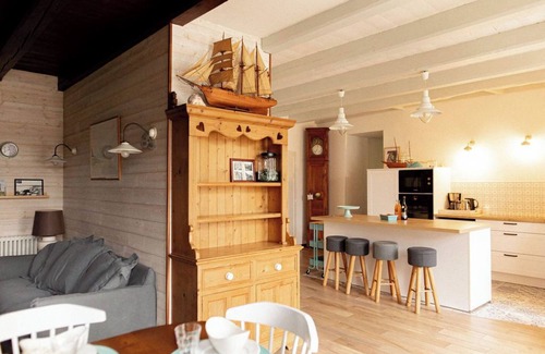 Cancale House | Discover Cancale: Oceanfront Oasis with Pool & Spa