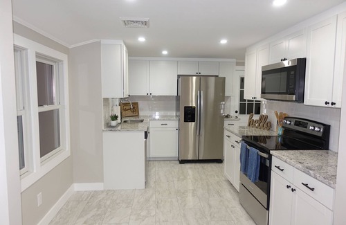 Hyannis House | Pet-Friendly Cape Cod Cottage with 10/10 Guest Ratings