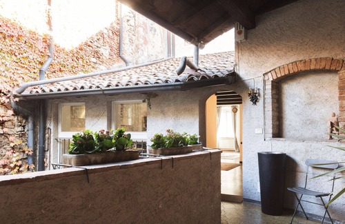 Citta Alta Apartment | Discover Citta 'Alta Bergamo: Spa & Dining Await You