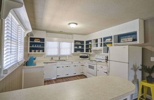 Johnson City House | Ideal Johnson City Getaway: Close to ETSU & VA Medical Center