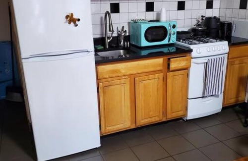Midtown West Apartment | Prime Location in NYC: Near Time Square & Theaters